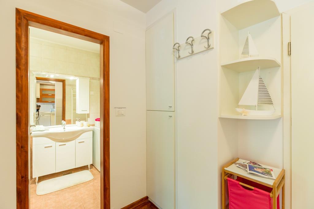 Leona & Borna'S Central Lapad Suites Дубровник Екстериор снимка